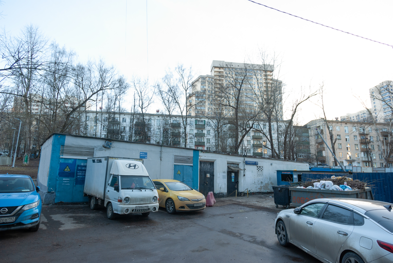 Улица Каховка 24)